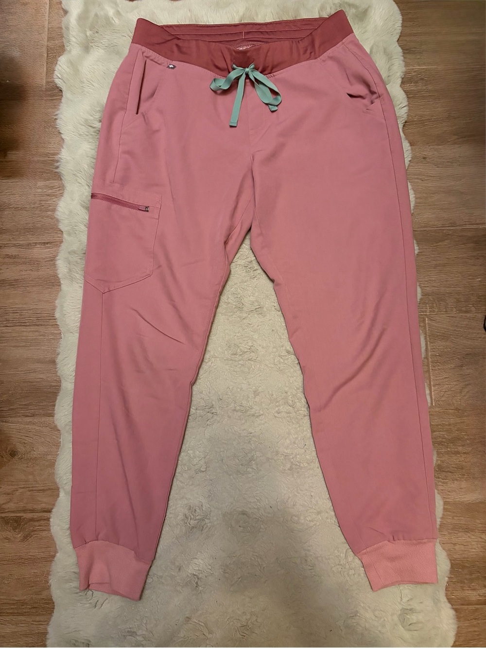 Figs Zamora Mineral Mauve High Waisted Joggers with Mint Green Drawstring